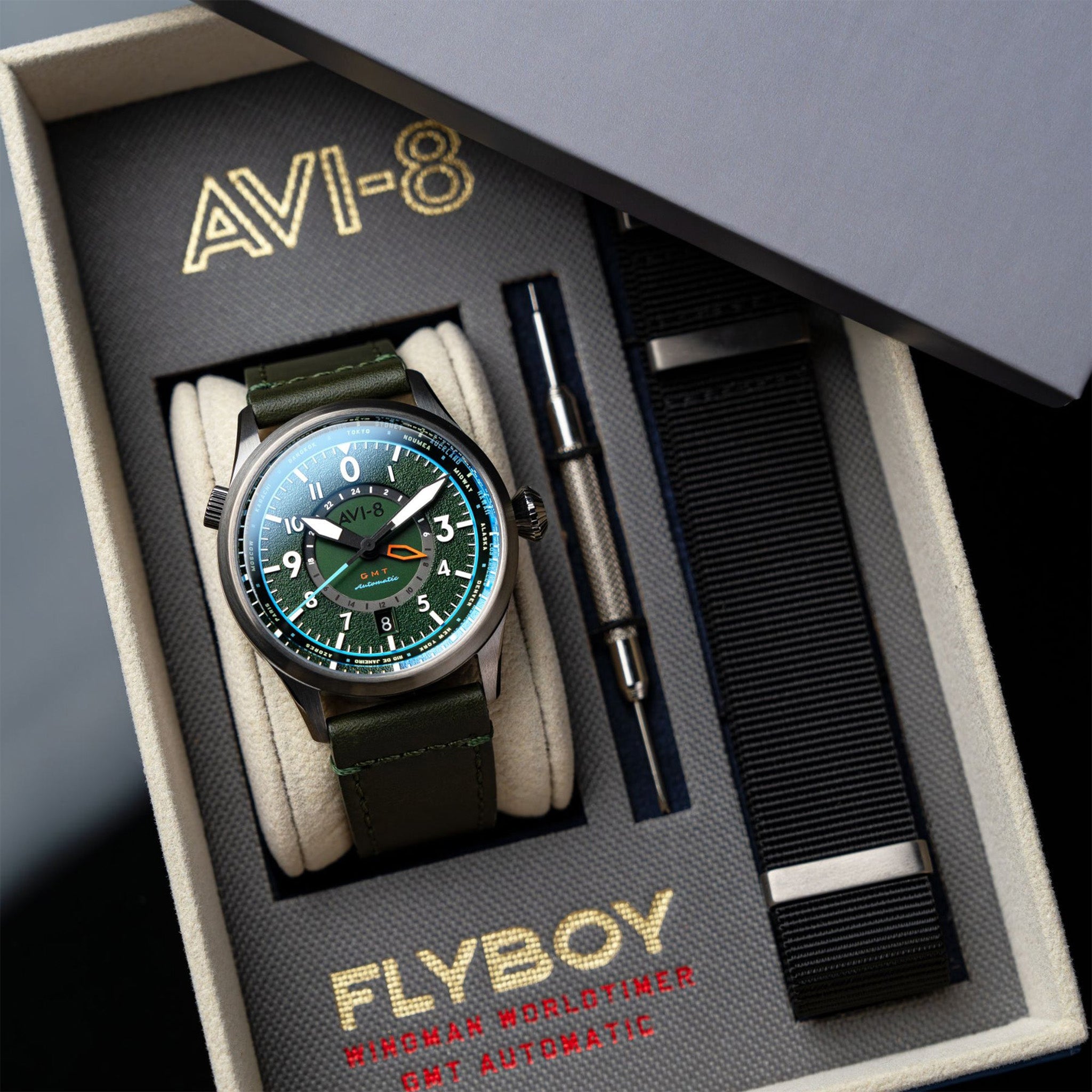 Flyboy Wingman Worldtimer GMT Automatic | 41 mm | Jungle Green