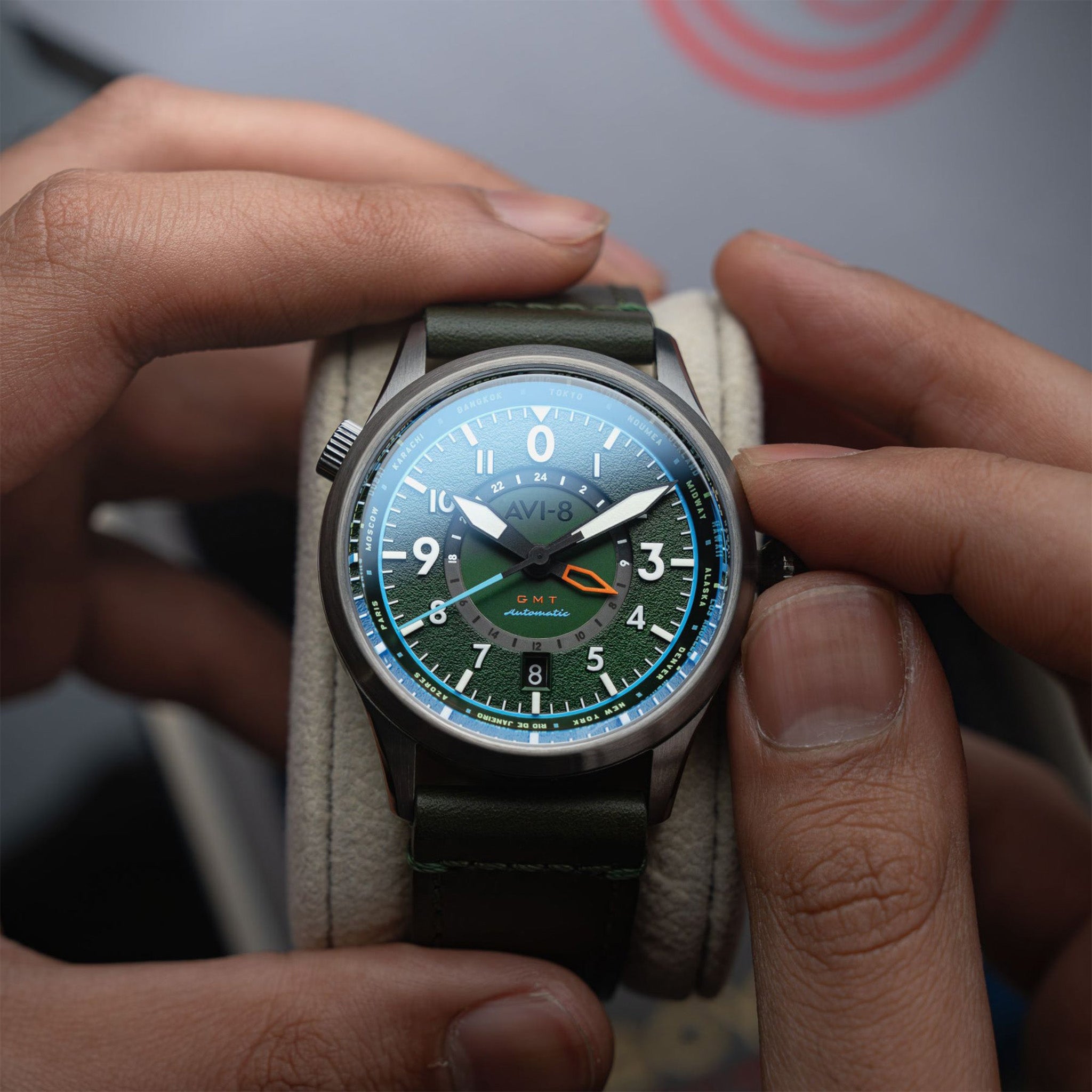 Flyboy Wingman Worldtimer GMT Automatic | 41 mm | Jungle Green