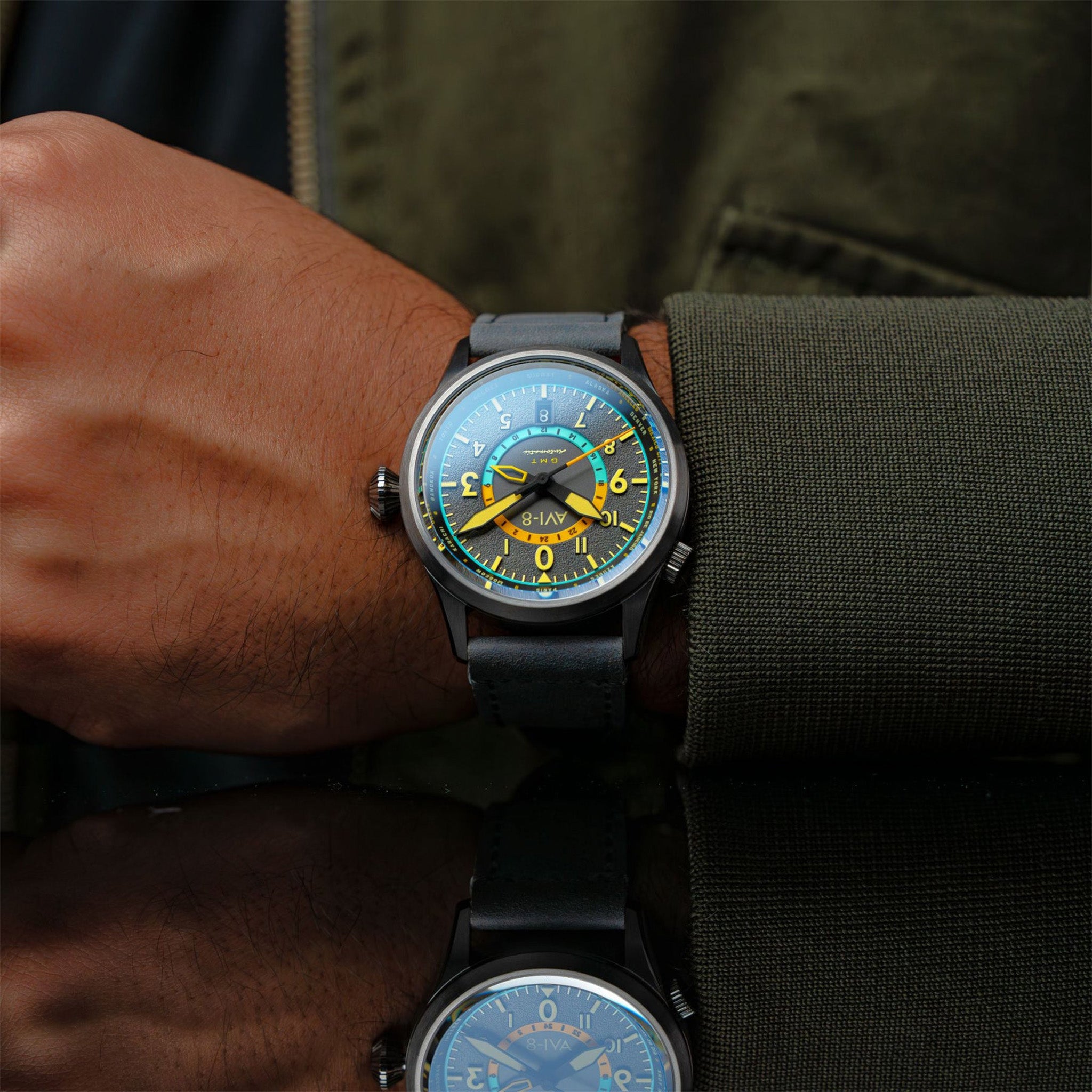 Flyboy Wingman Worldtimer GMT Automatic | 41 mm | Tropical Grey