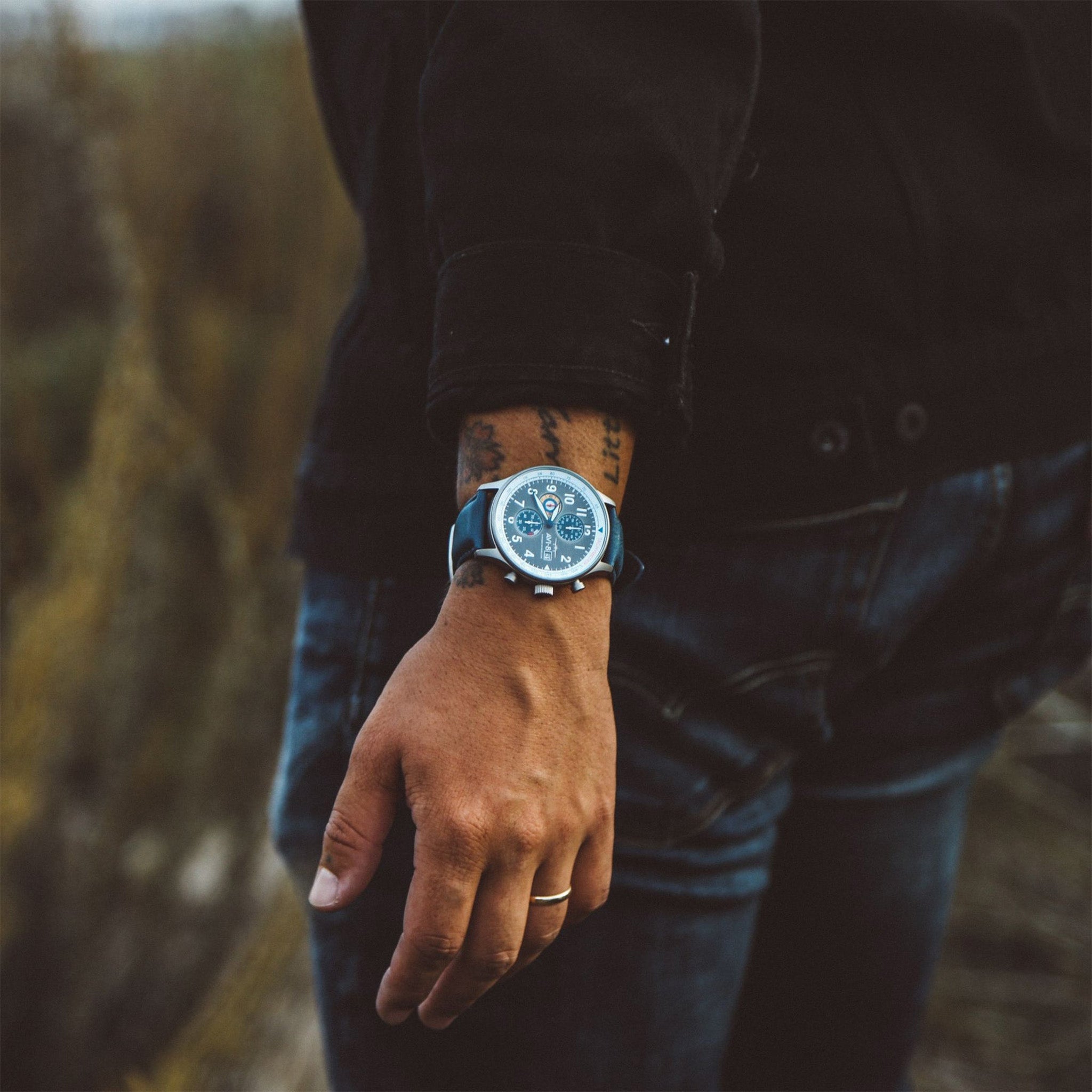Hawker Hurricane Classic Chronograph | 43.5 mm | Pennant Blue