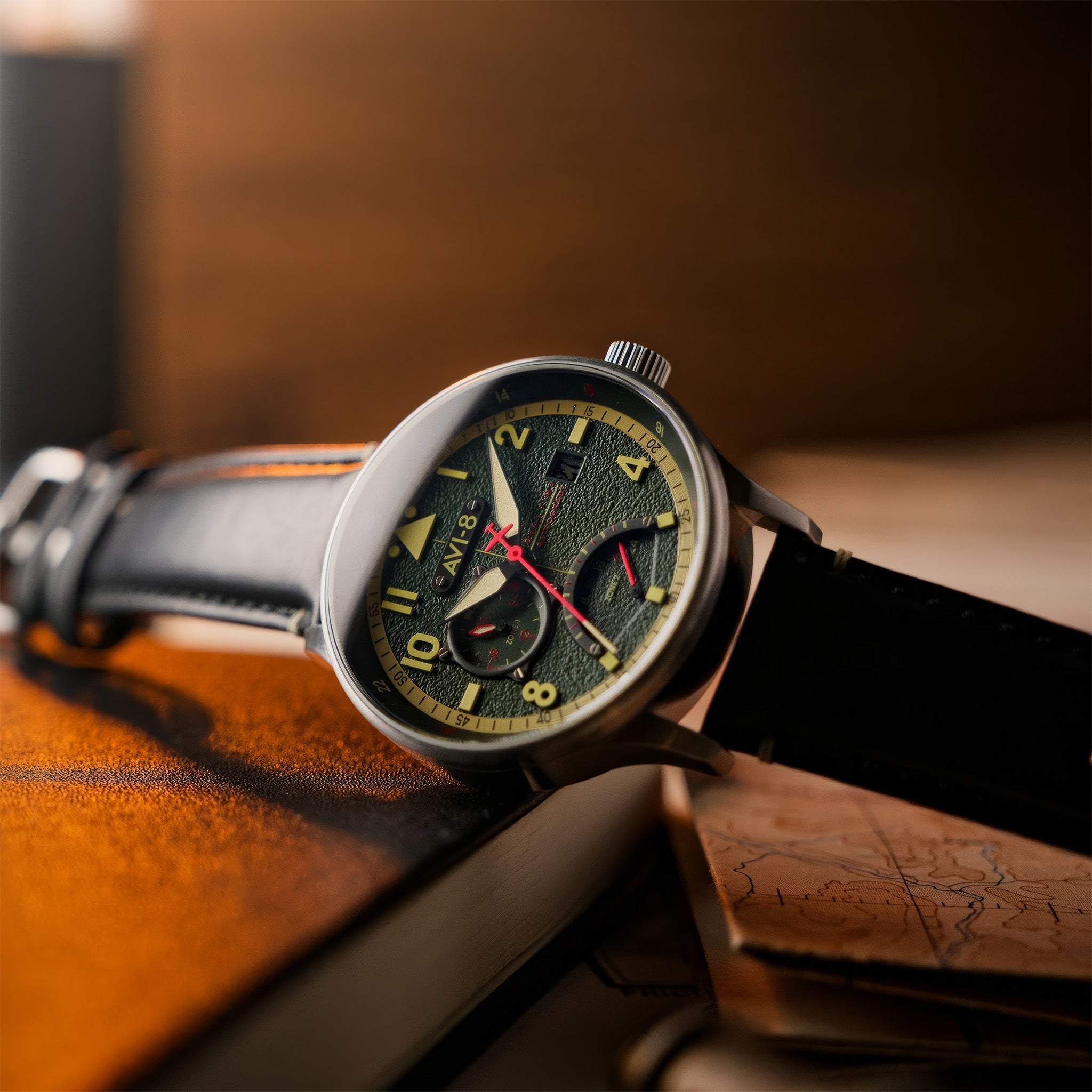 Hawker Hurricane McKellar Dual Time | 44mm | Gothic Green