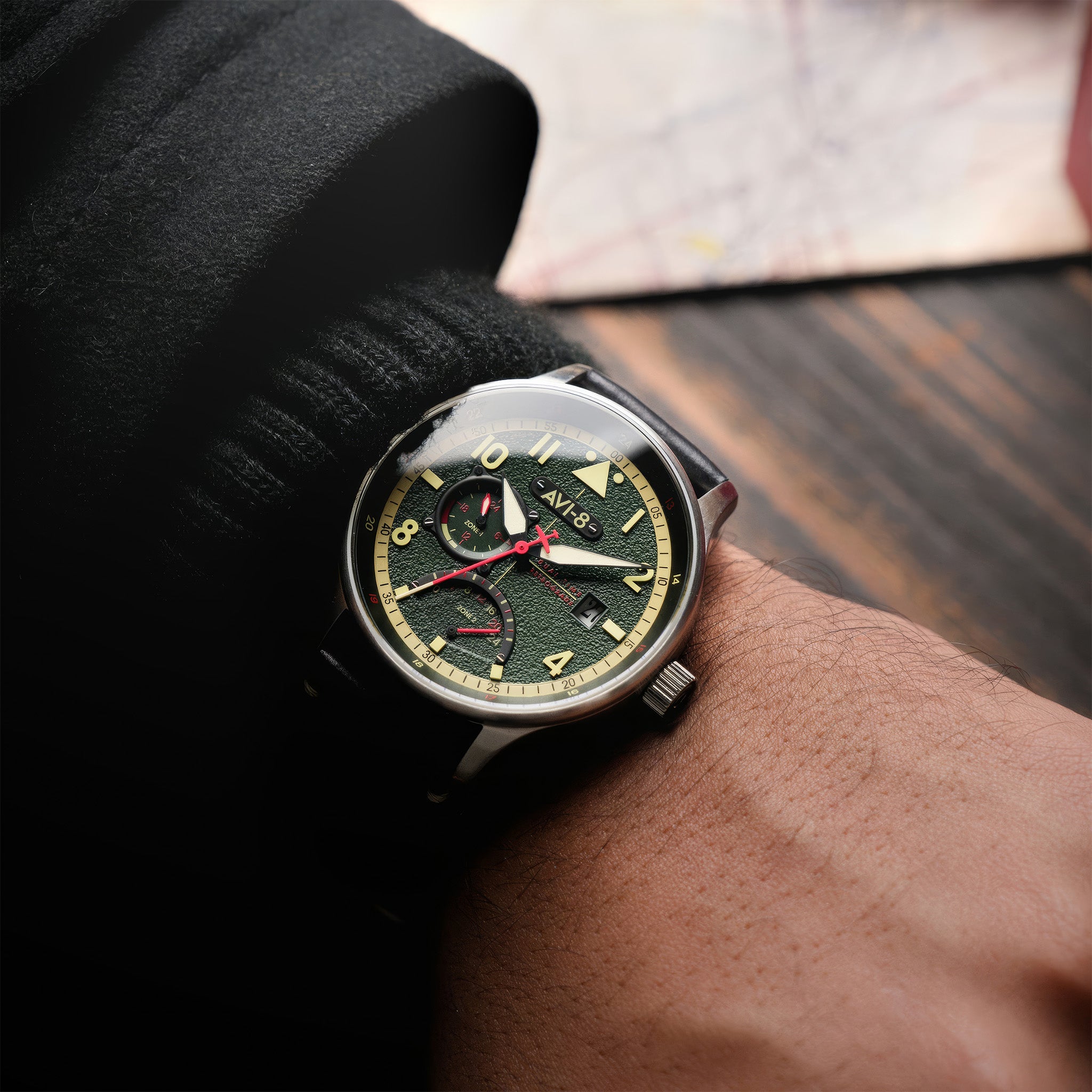 Hawker Hurricane McKellar Dual Time | 44mm | Gothic Green