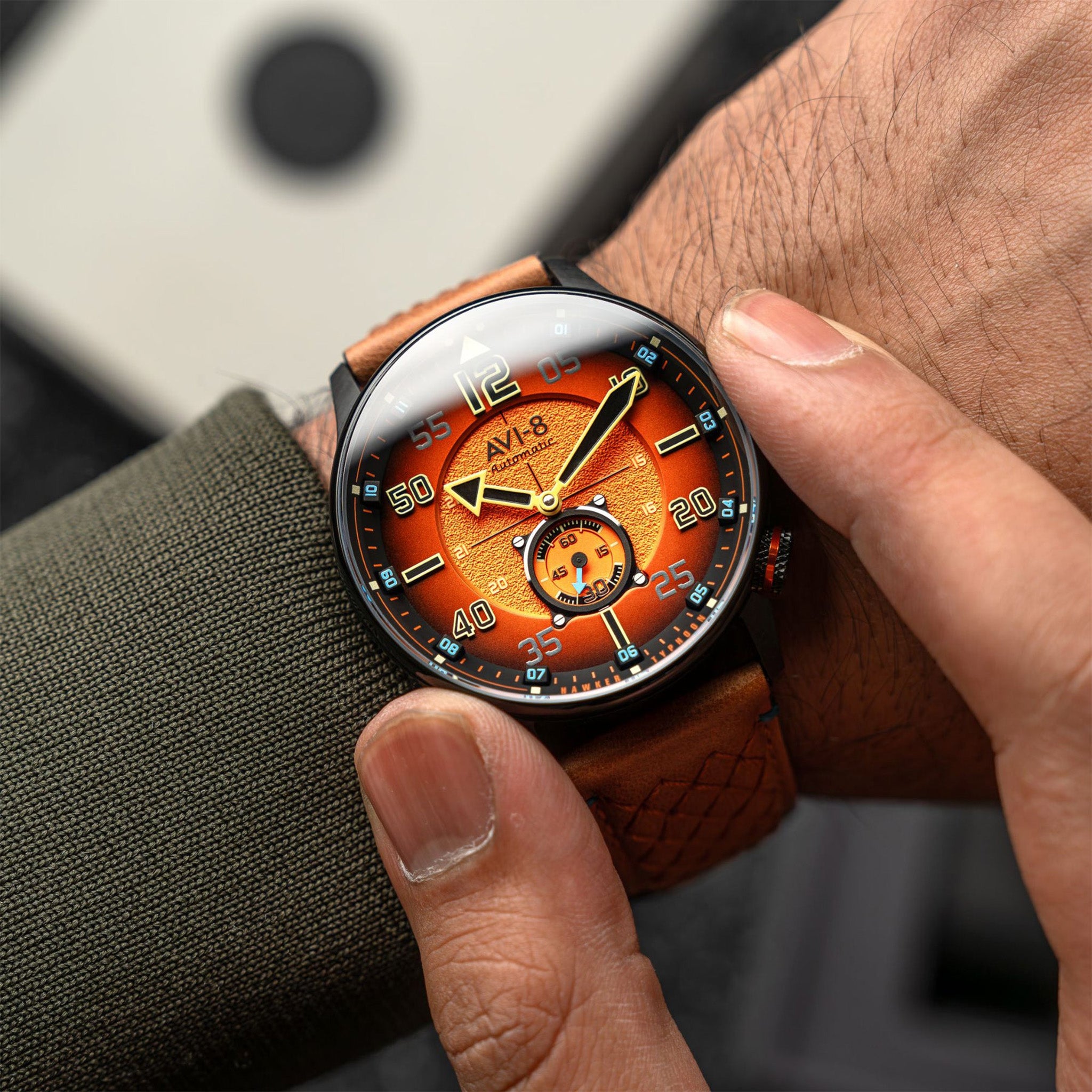 Hawker Typhoon Baldwin Automatic | 42 mm | Burnt Orange