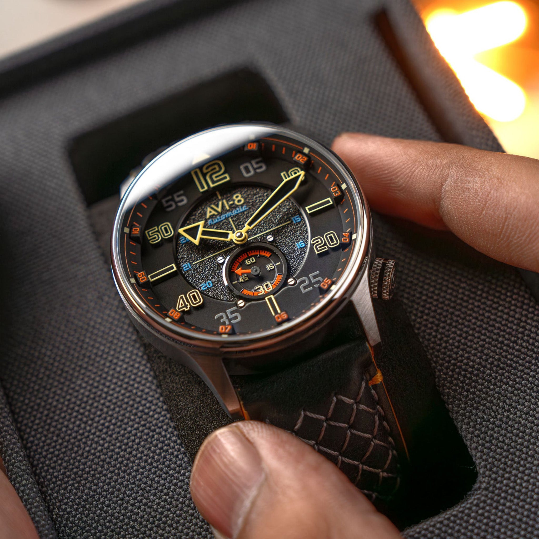 Hawker Typhoon Baldwin Automatic | 42 mm | Cool Black