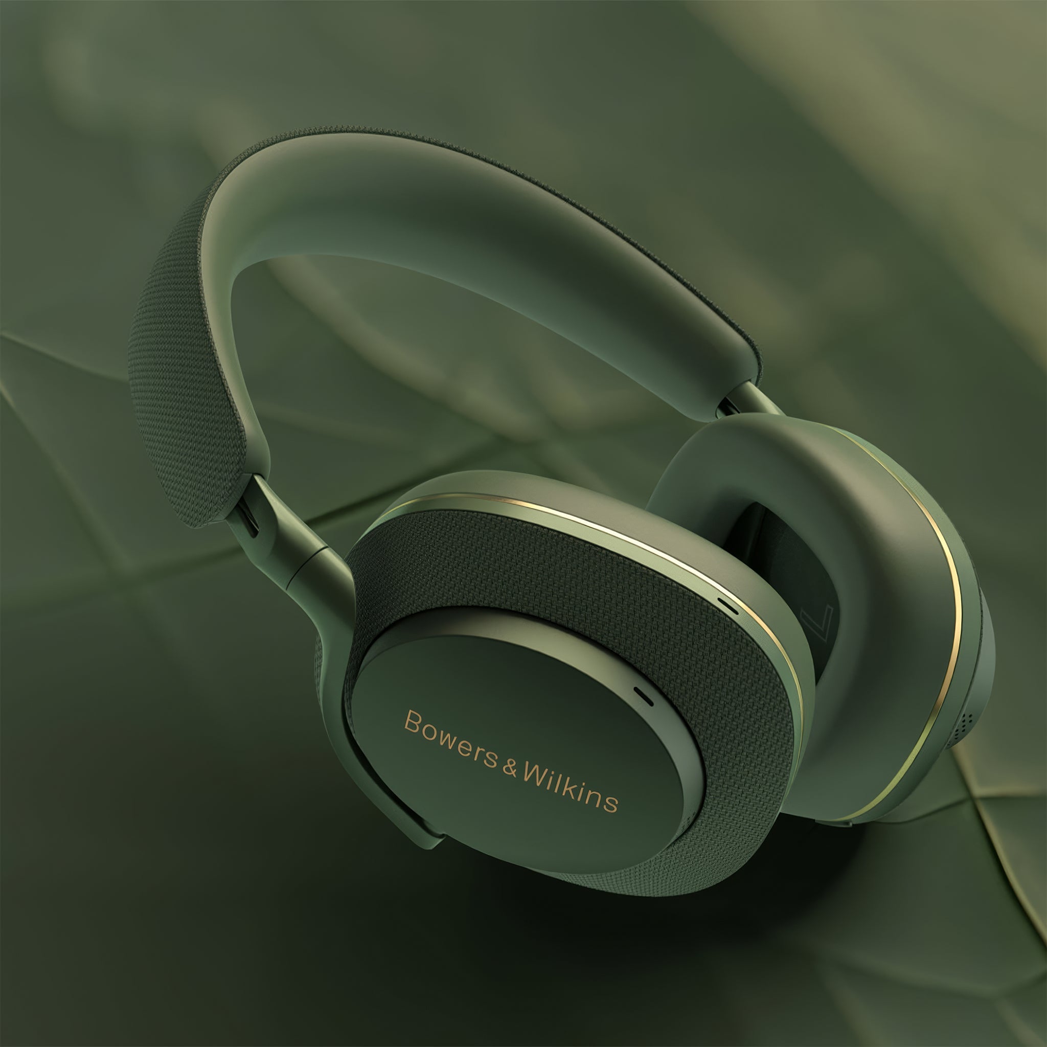 Bowers & Wilkins PX7 S2E Forest Green | Nature-Inspired Wireless