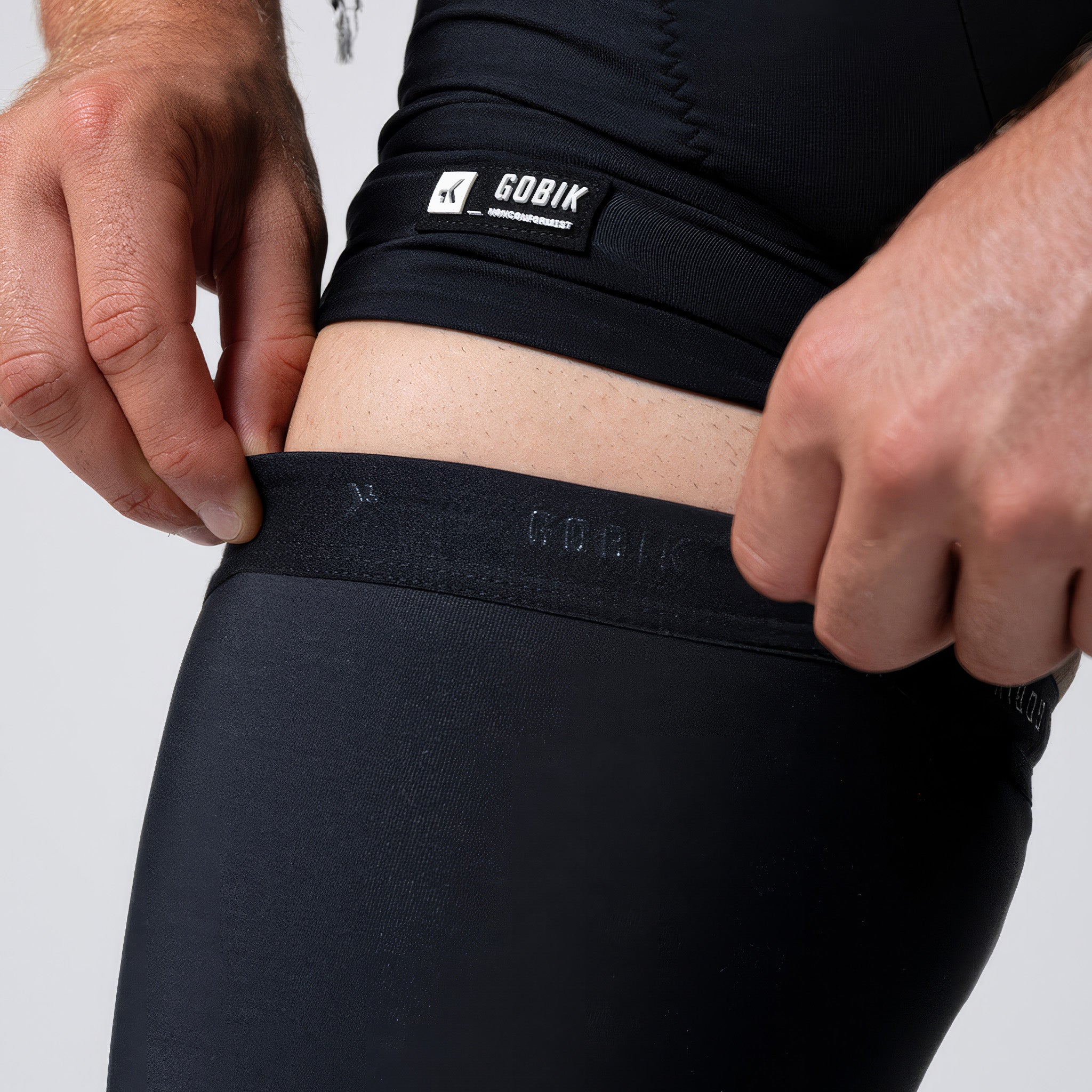 Kaba 2.0 Diz/Bacak Isıtıcı | Pitch Black