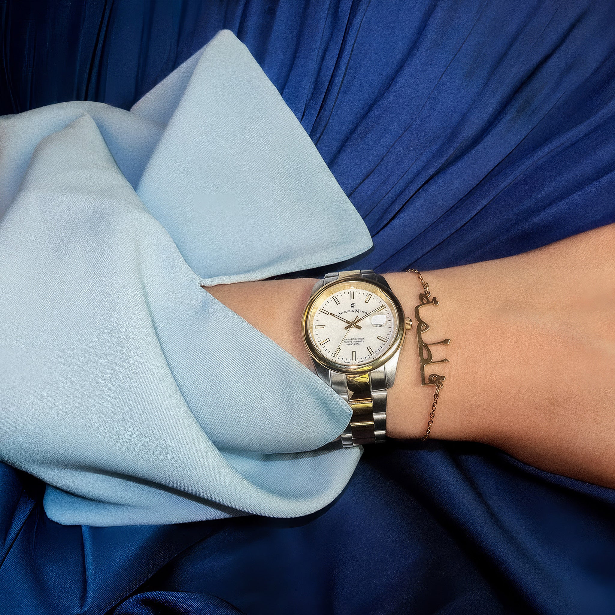 Allure | 32 mm | Silver-Gold White dial
