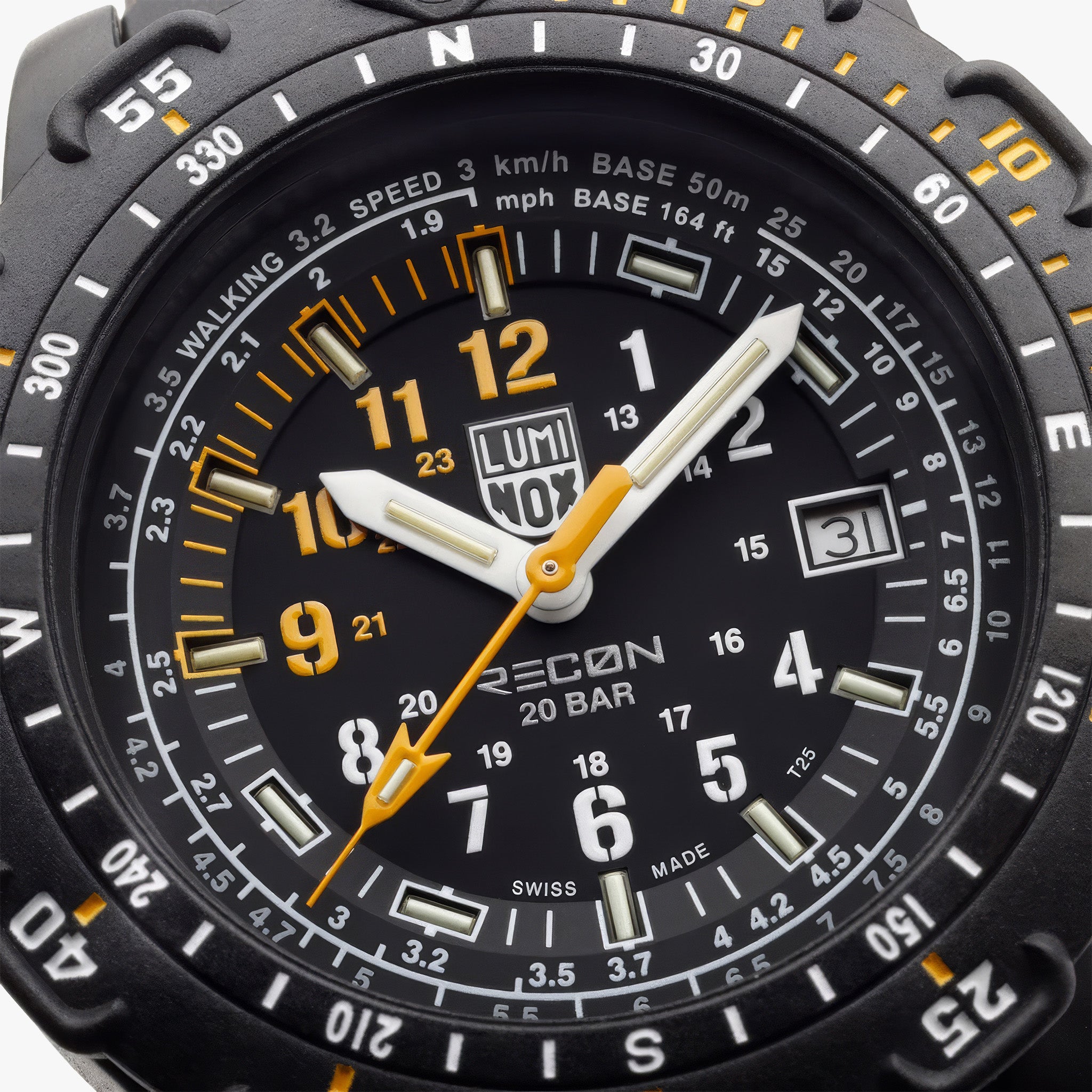 XL.8825.H.SET RECON Point Man 8820 Series Heritage Outdoor Watch | 45 mm
