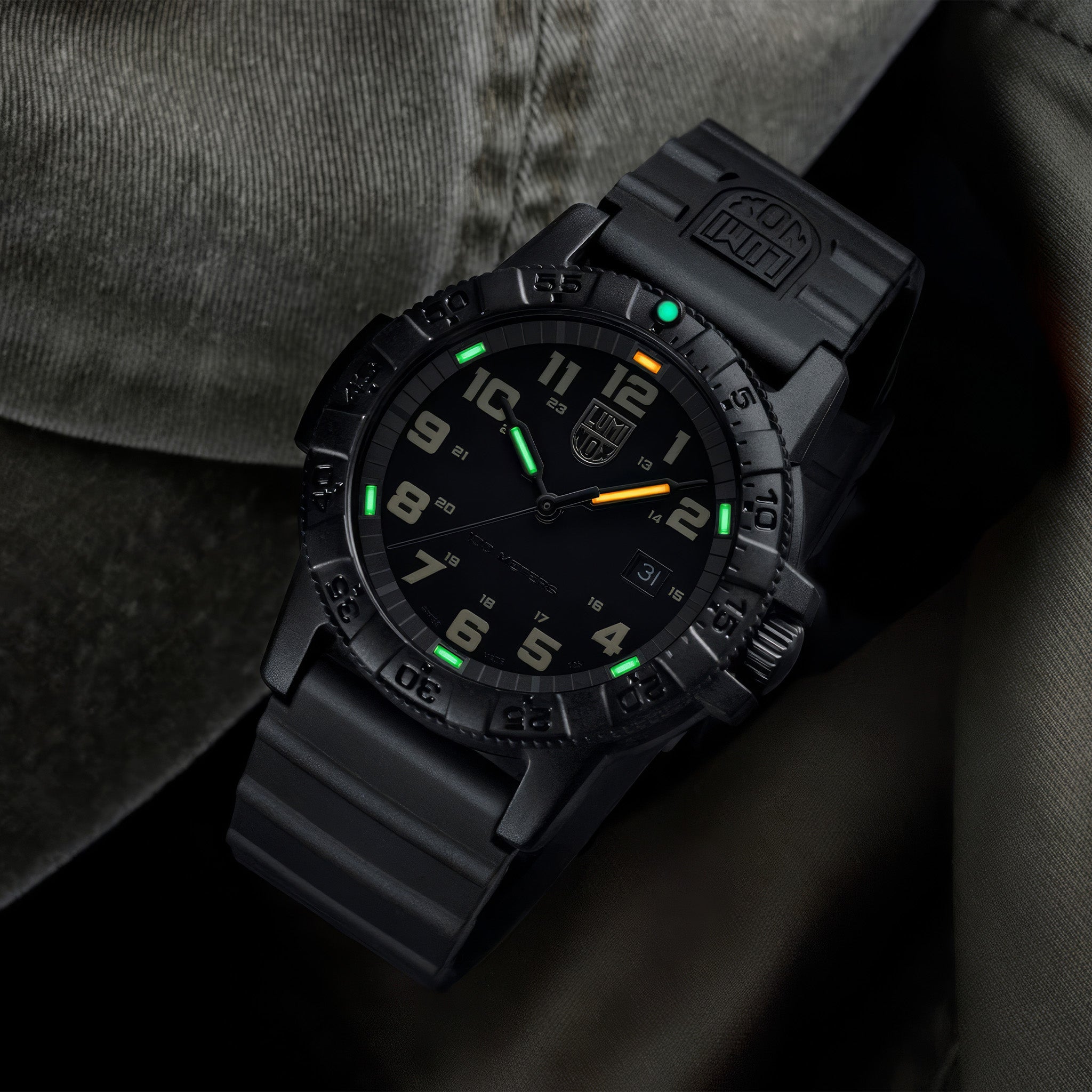 XS.0330 Leatherback Sea Turtle Giant Outdoor Watch | 44 mm