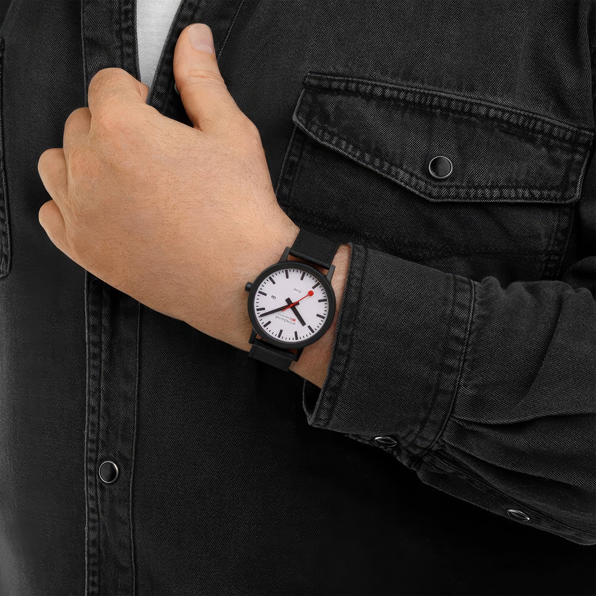 Essence Solar | 41 mm | Black