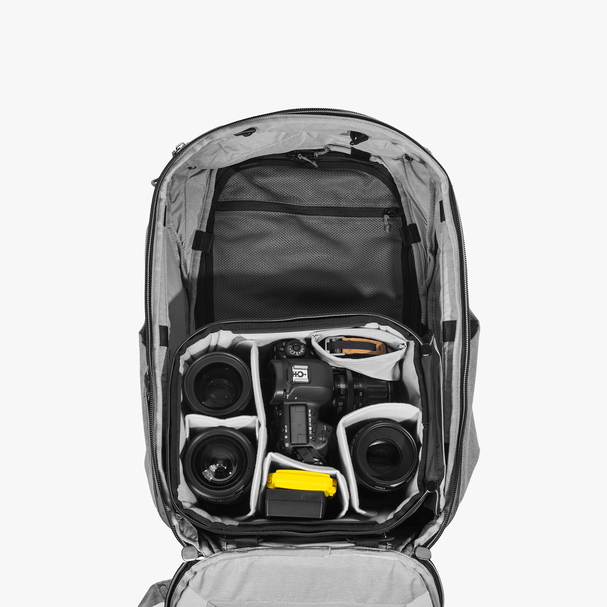 Camera Cube v2 – S-Medium | Organizer