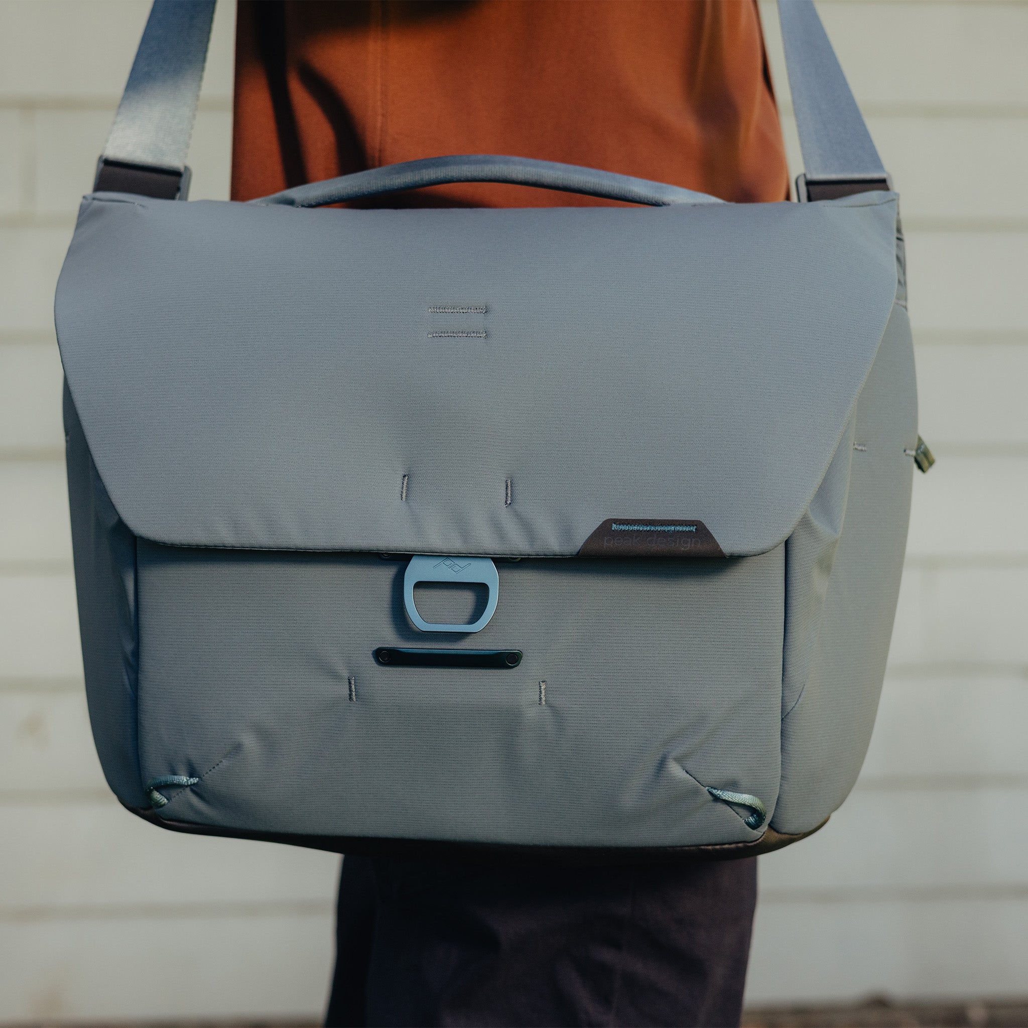 Everyday Messenger 13L | Postacı Çantası | Ocean