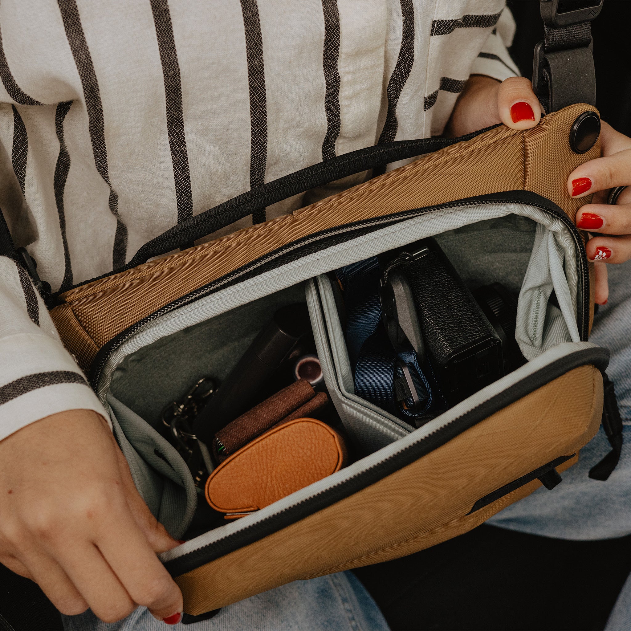 Everyday Sling 3L v2 | Çapraz Çanta | Coyote