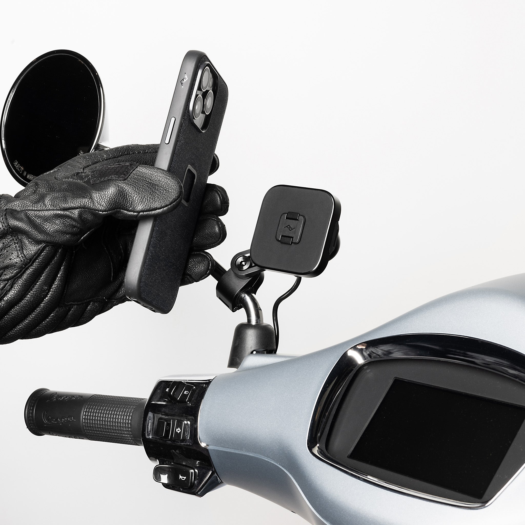 Motorcycle Mirror Mount - Charging (Locking, Qi2) | Telefon Tutucu
