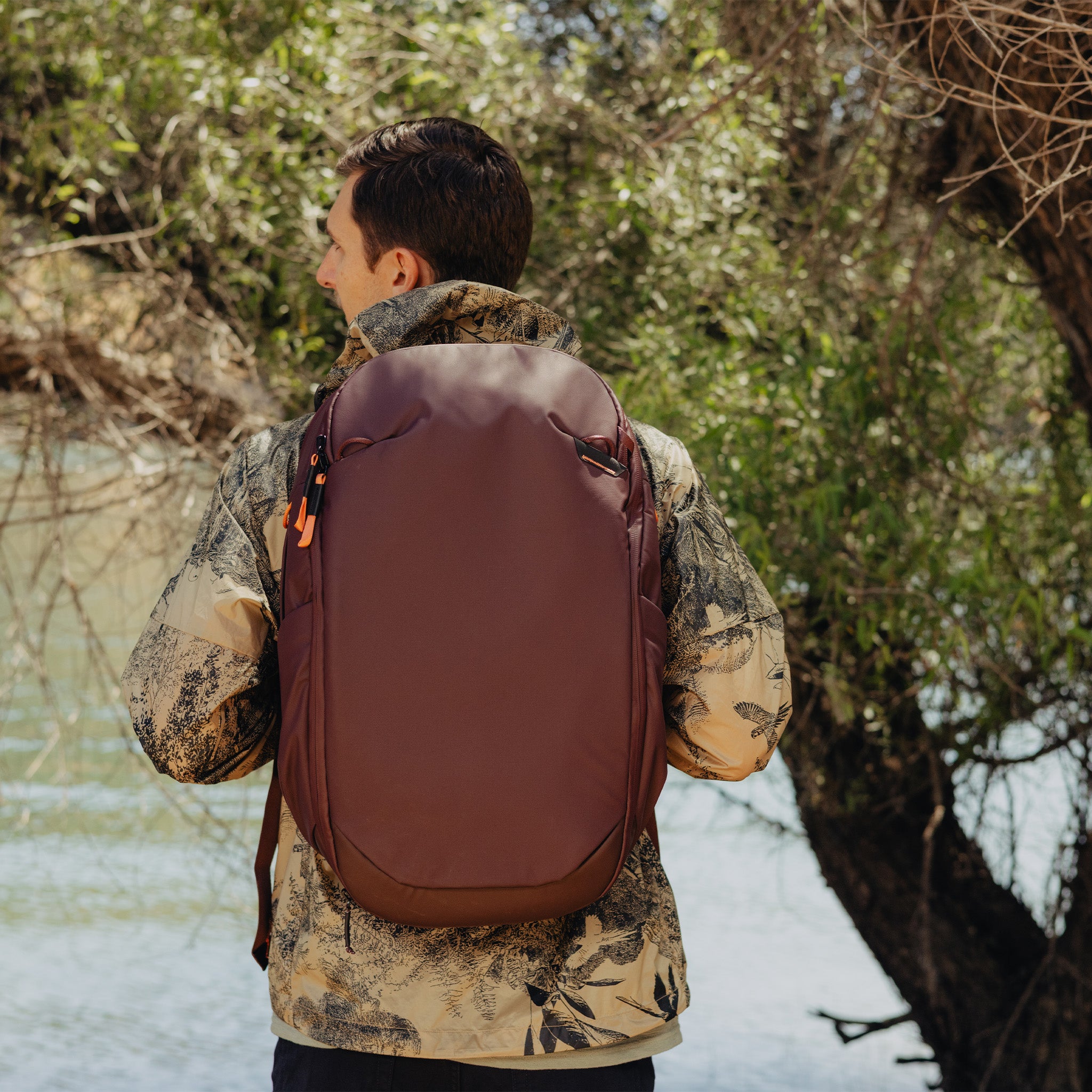 Peak Design Travel Backpack 30L Eclipse – Genişleyebilen Yapı