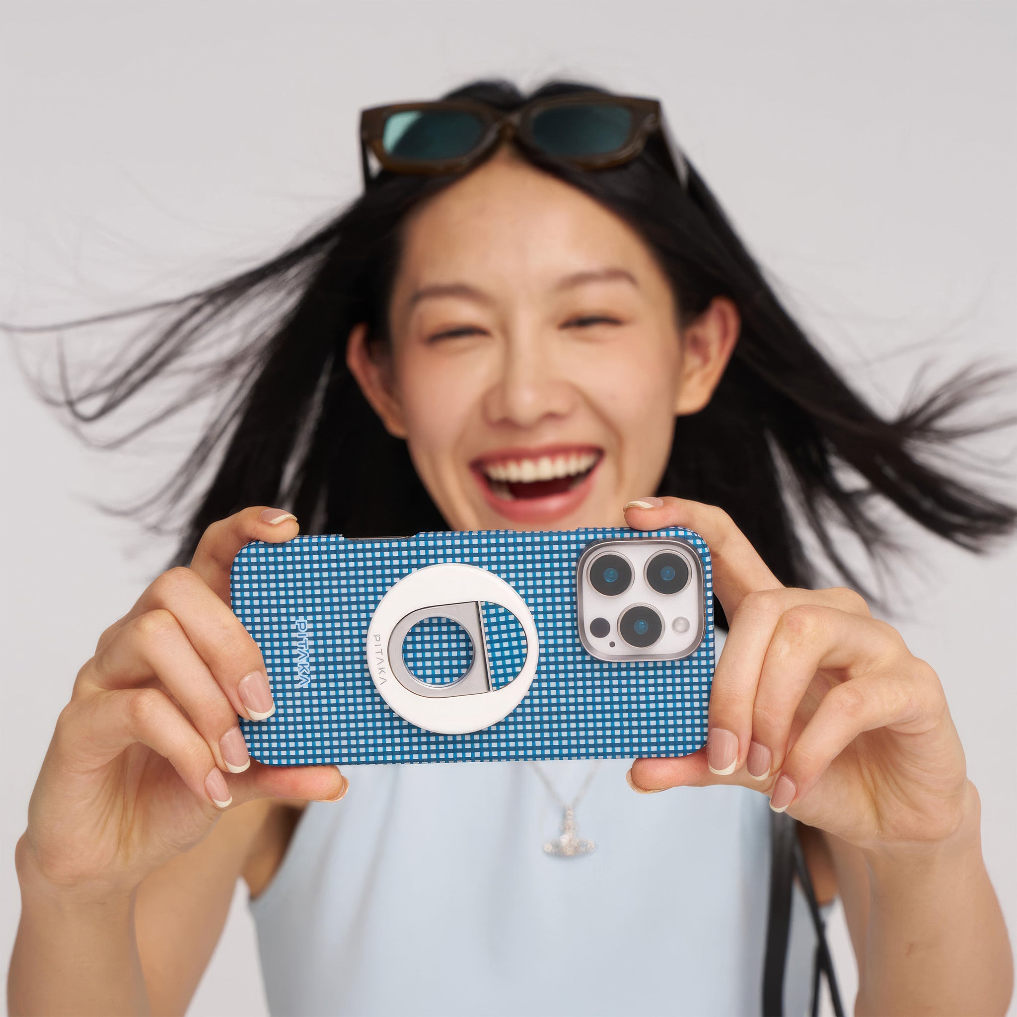 iPhone 16 Edge Case | Ocean Blue