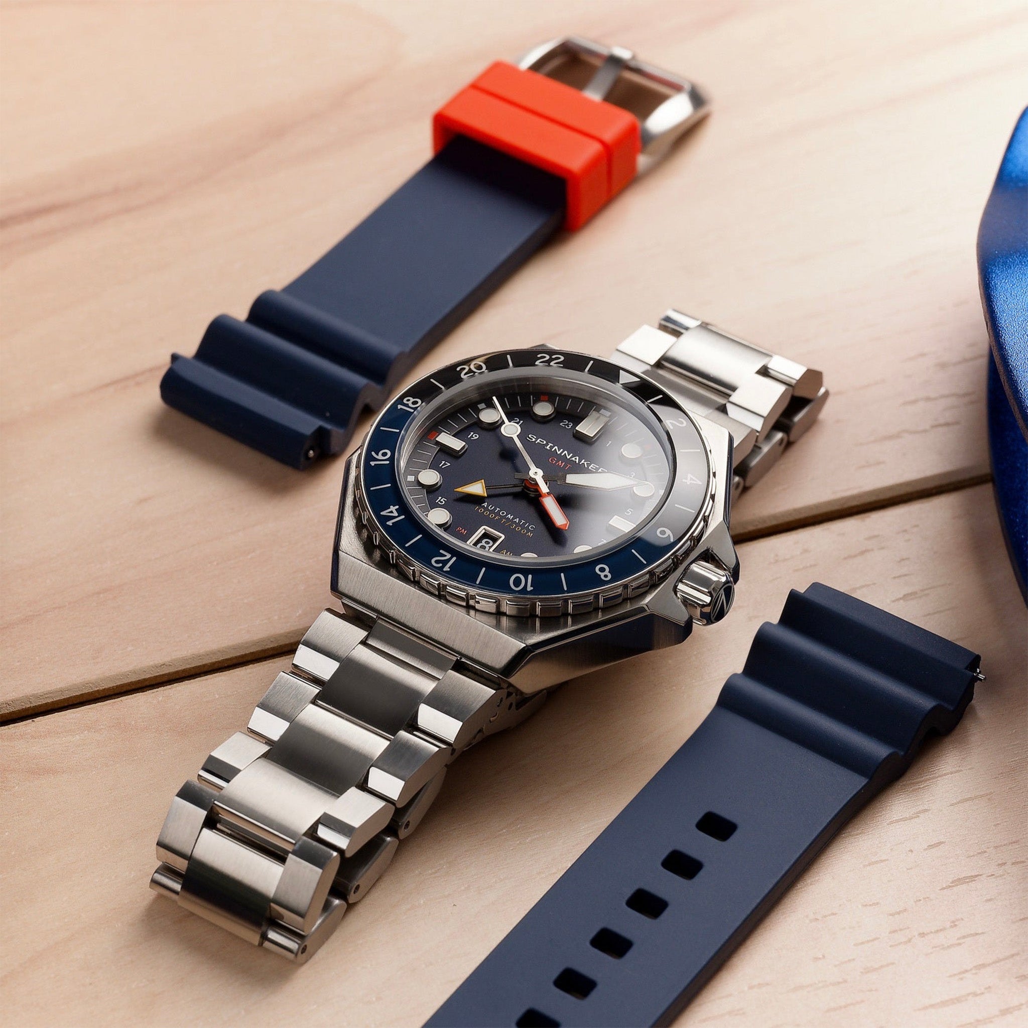 Dumas GMT Automatic | 44 mm | Navy Black