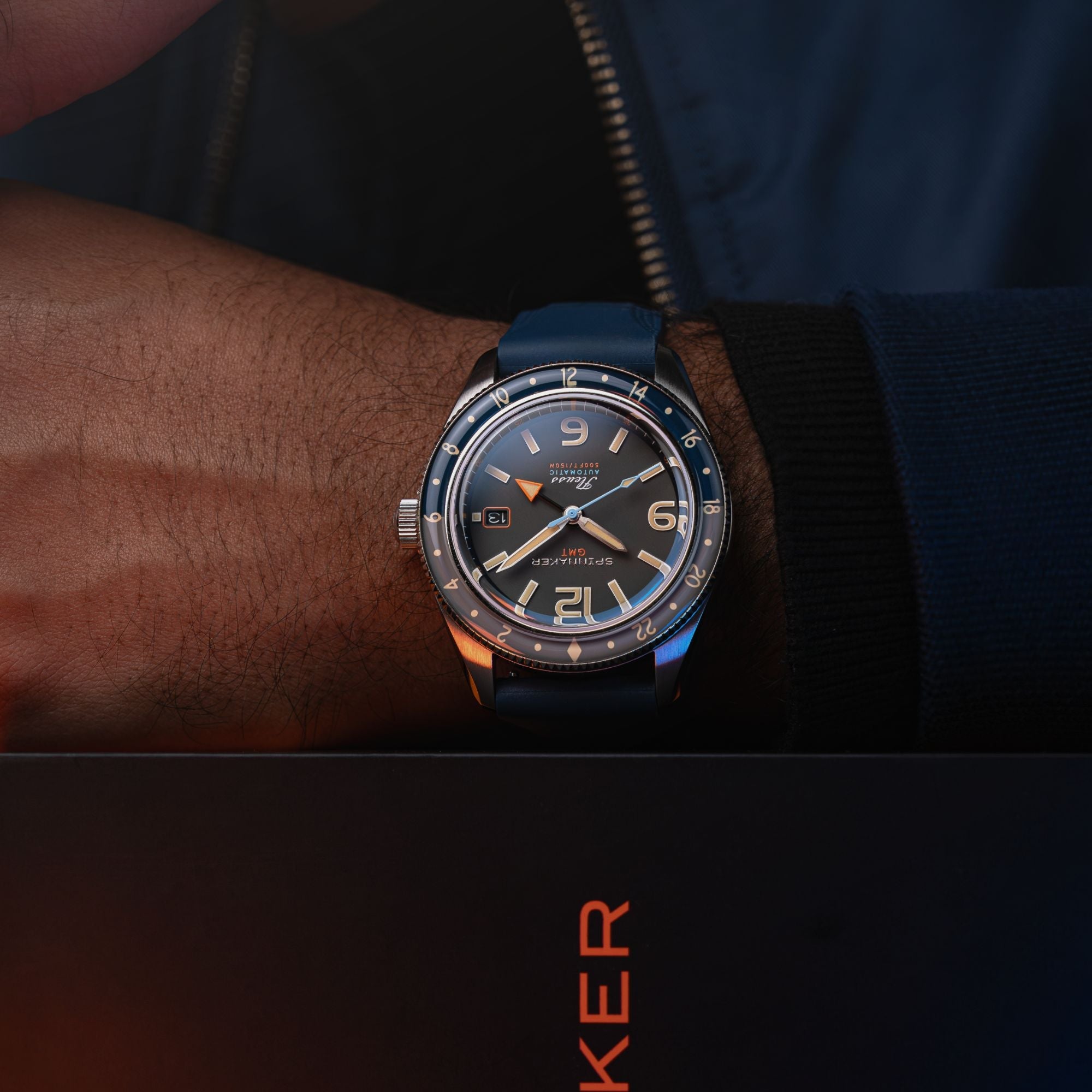 Fleuss GMT Automatic | 43mm | Deep Gray