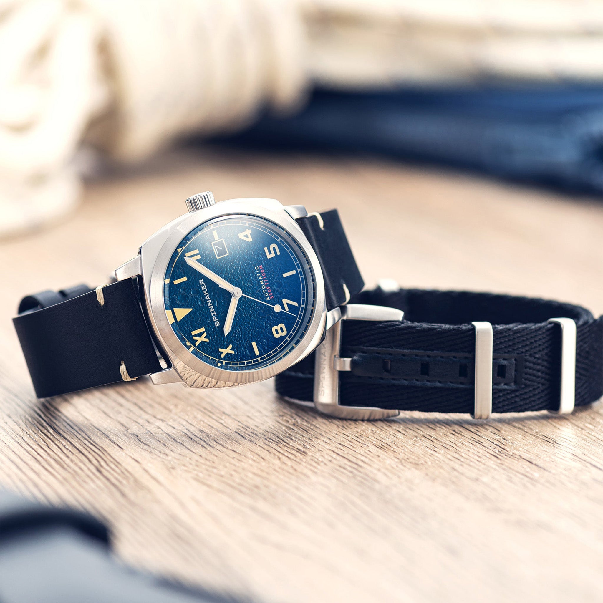 Hull California Automatic | 42 mm | Cobalt Blue