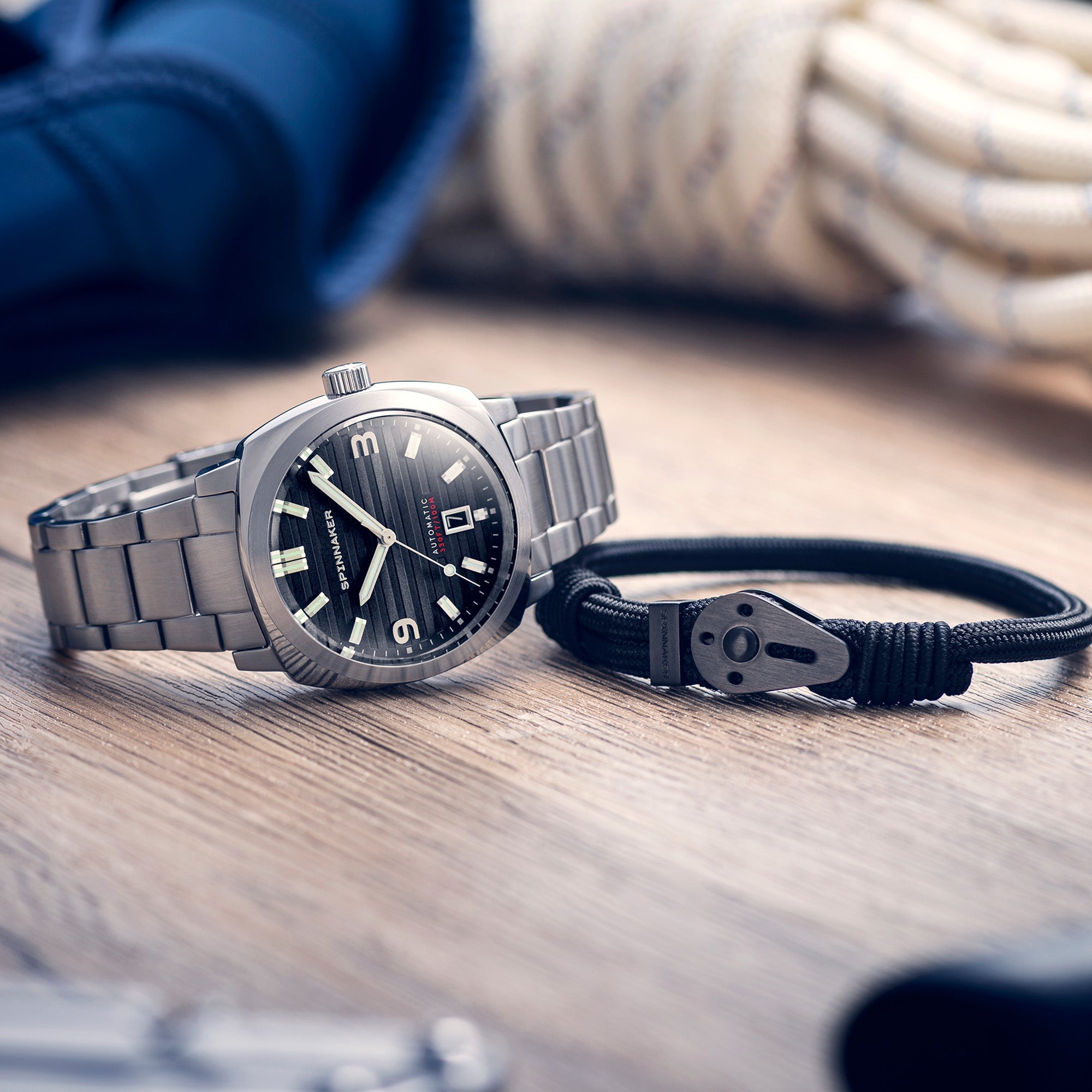 Hull Riviera Automatic | 42mm | noire