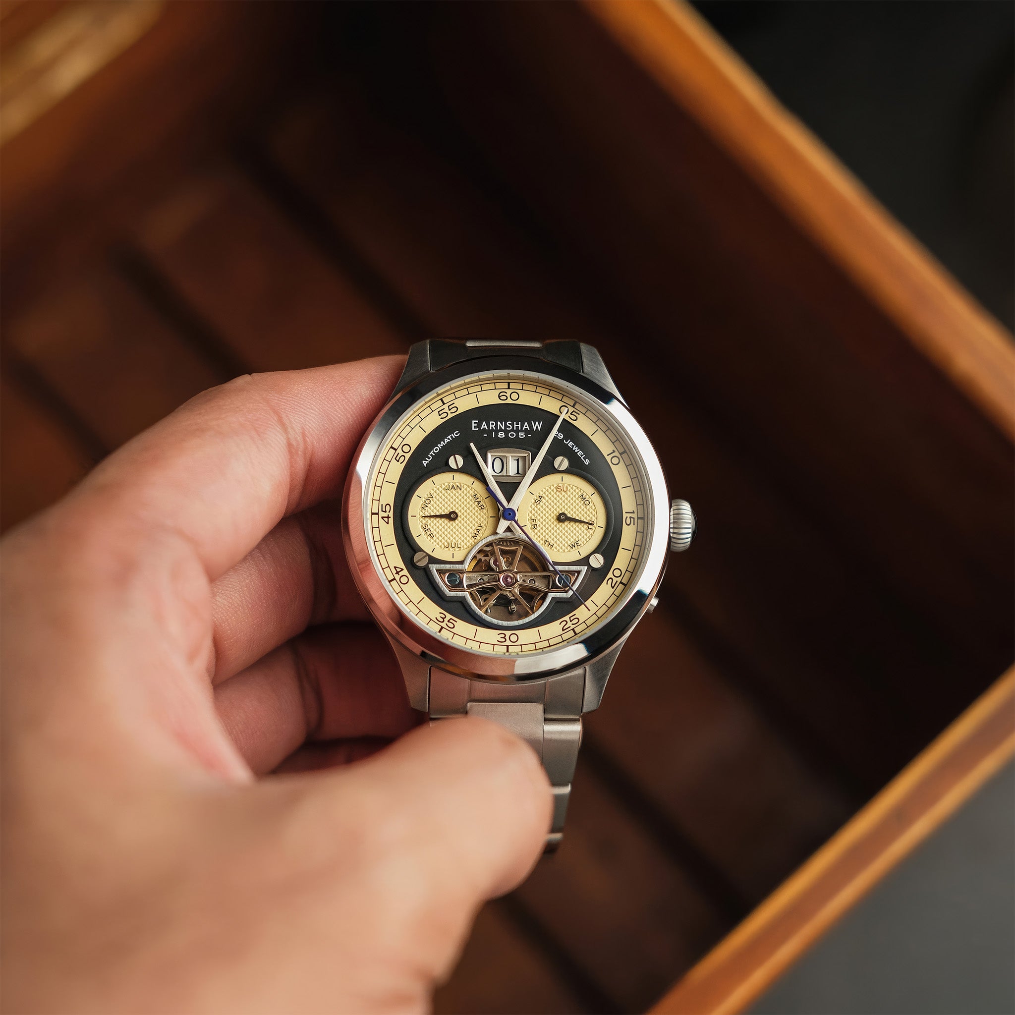 Baron Grand Date Calendar Open Heart Automatic | 43 mm | Moss Green