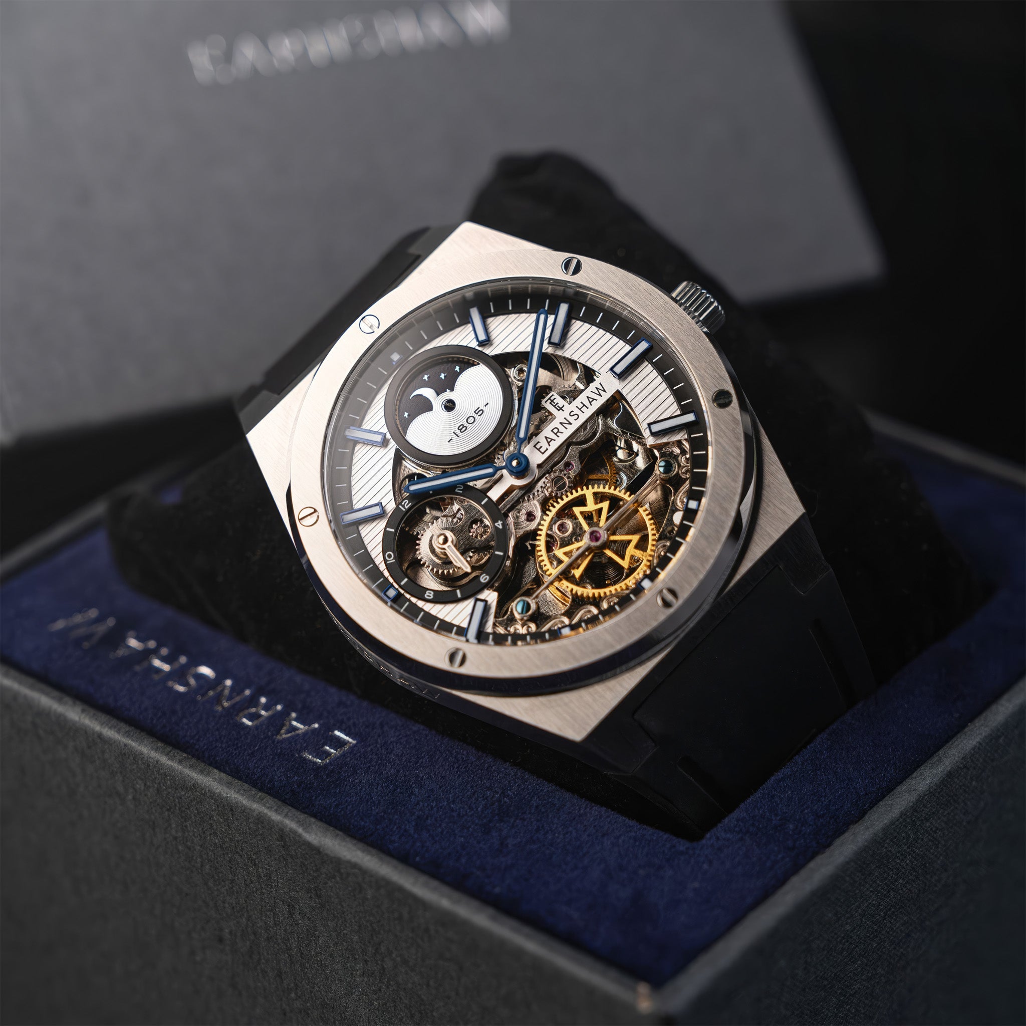 Drake Dual Time Automatic | 42.5 mm | Steel Silver