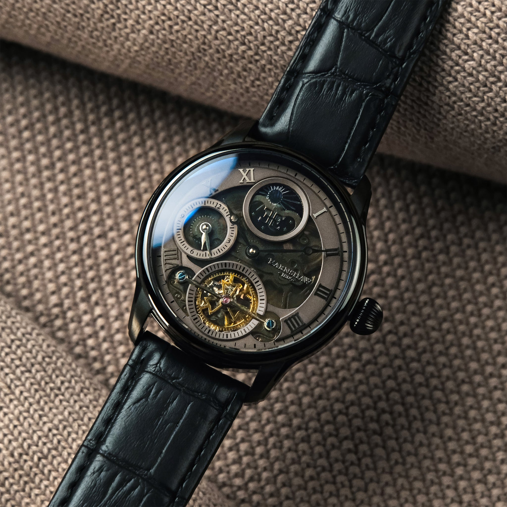 Longitude Shadow Automatic | 42 mm | Stealth Black