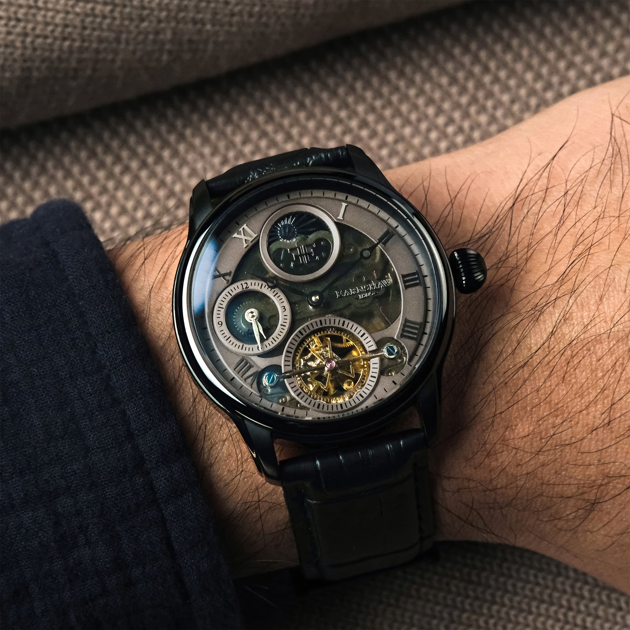 Longitude Shadow Automatic | 42 mm | Stealth Black
