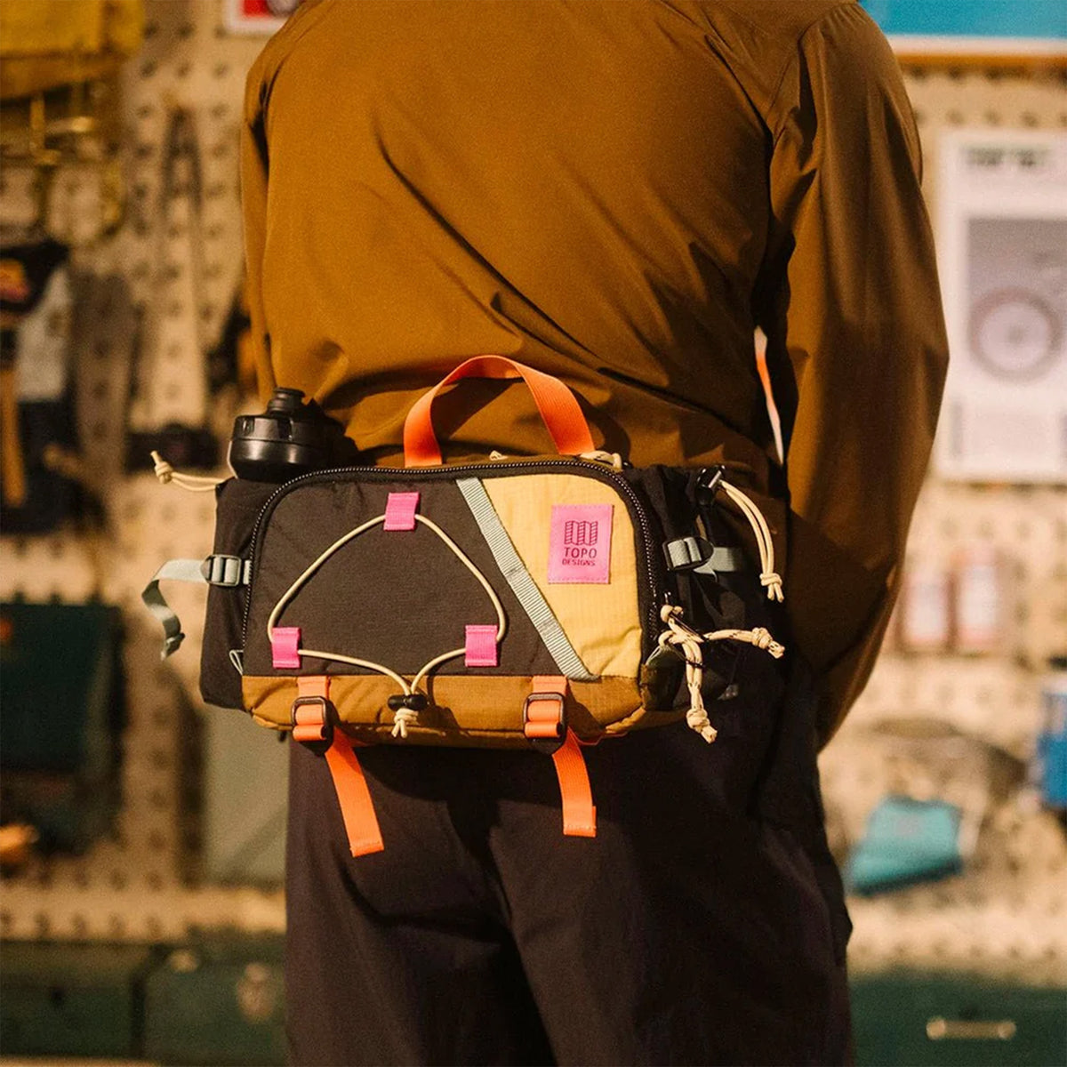 Mountain Hydro Hip Pack 4.4L Suluklu Bel Çantası | Black - Neutral